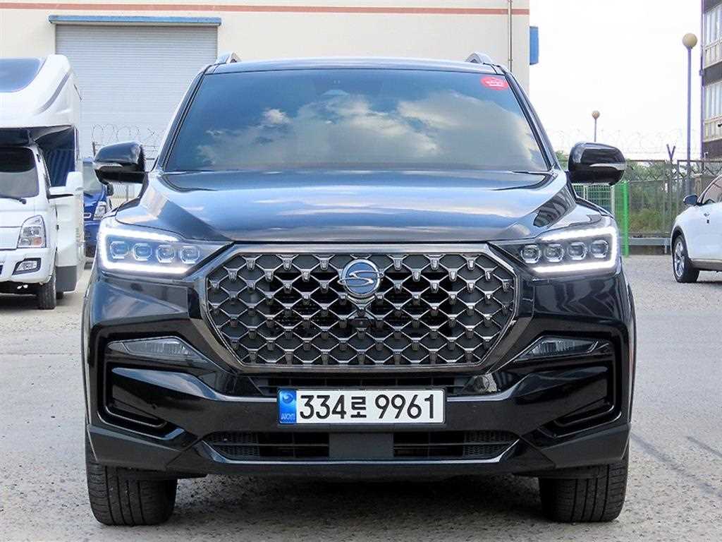 KG모빌리티(쌍용) 렉스턴 디젤 2.2 4WD 더 블랙 사진