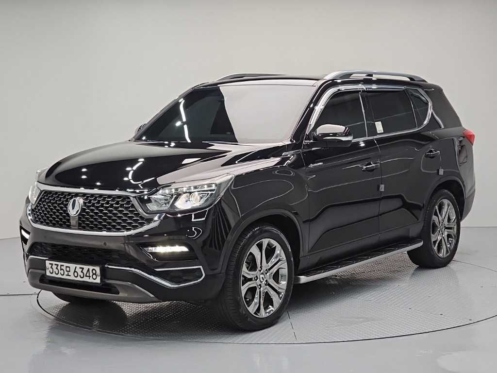 KG모빌리티(쌍용) 렉스턴 디젤 2.2 4WD 화이트 에디션 사진
