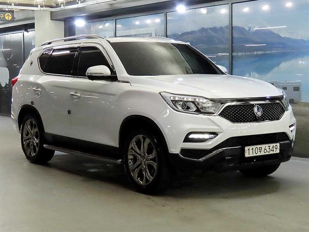 KG모빌리티(쌍용) 렉스턴 디젤 2.2 2WD 유라시아 에디션 사진