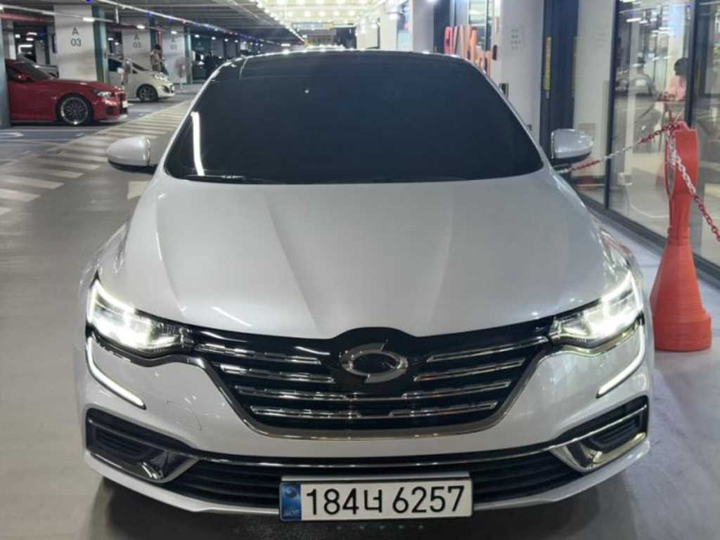 르노코리아 SM6 1.3 TCe SE 사진