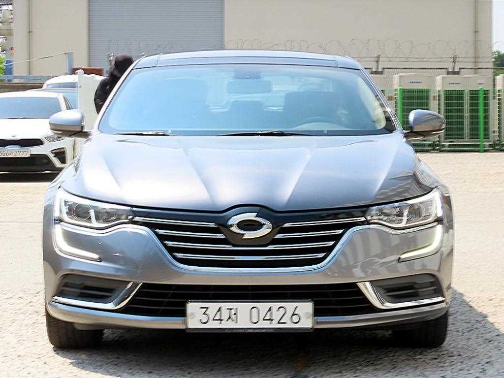르노코리아 SM6 LPG 2.0 LPe LE(장애인용) 사진