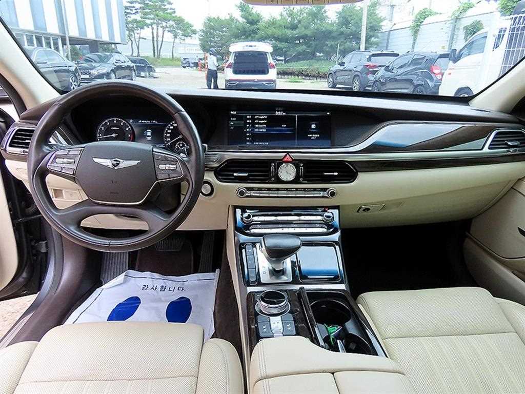제네시스 EQ900 3.3 T-GDI AWD 럭셔리 사진