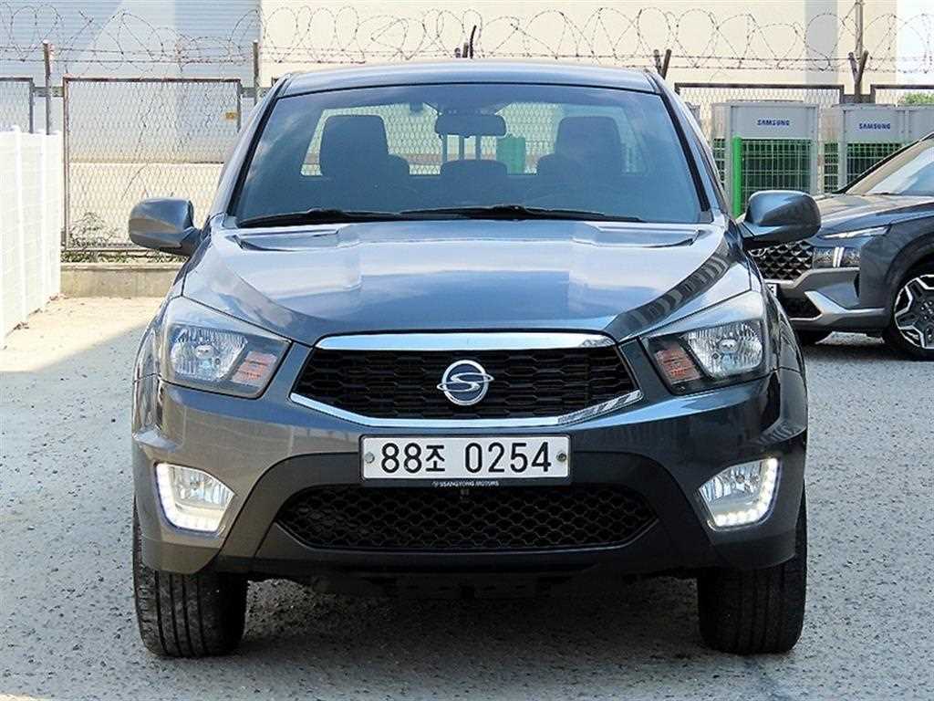 KG모빌리티(쌍용) 코란도 CX7(4WD) 클럽 사진