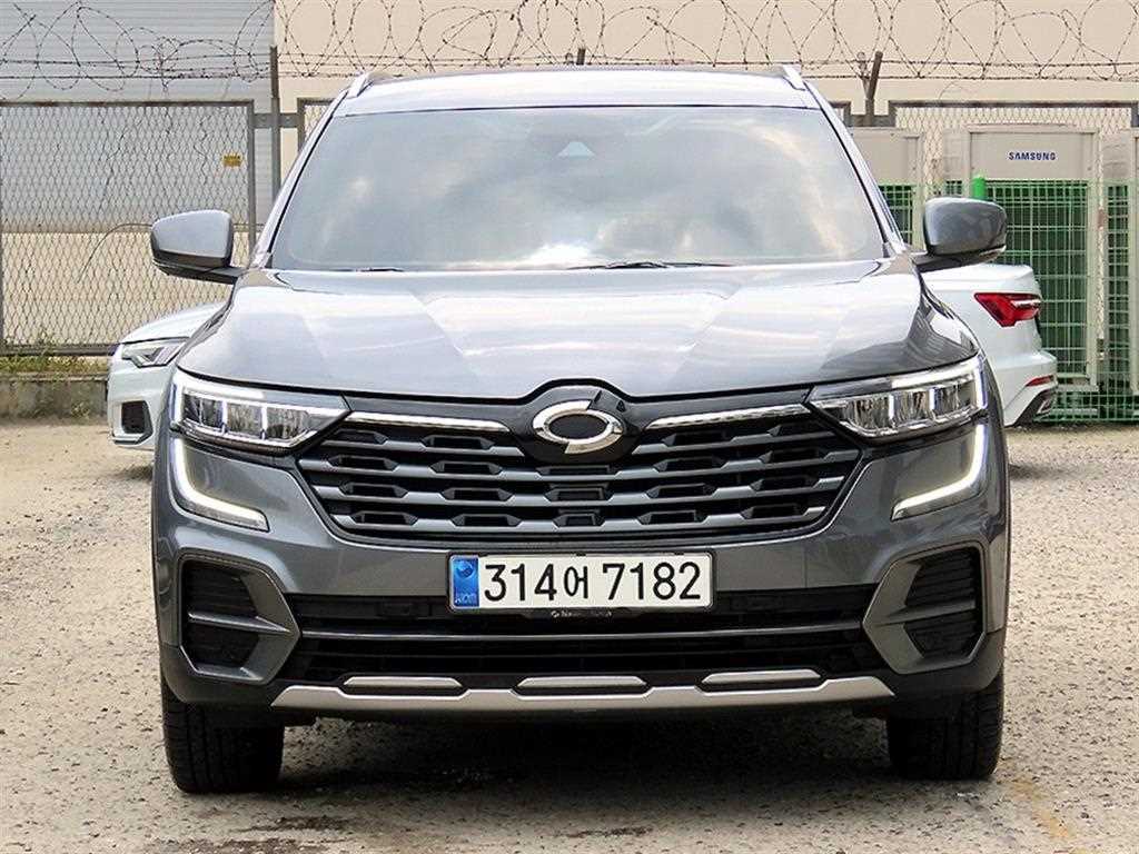 르노코리아 QM6 2.0 LPe RE 시그니처 2WD 사진