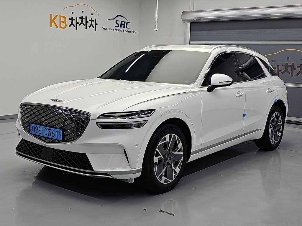 제네시스 GV70 e-AWD 사진