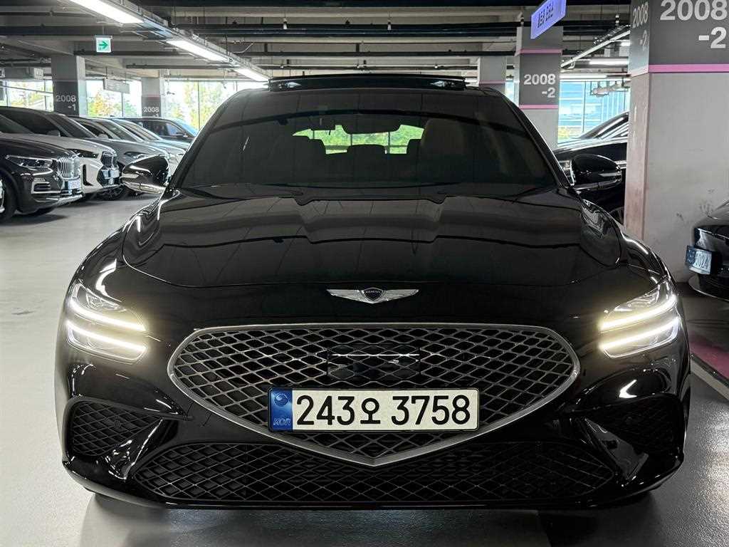 제네시스 G70 가솔린 2.0T 4WD 프리미엄 사진