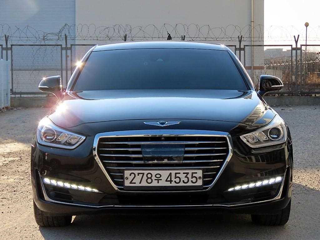 제네시스 EQ900 3.8 GDI AWD 프리미엄 럭셔리 사진