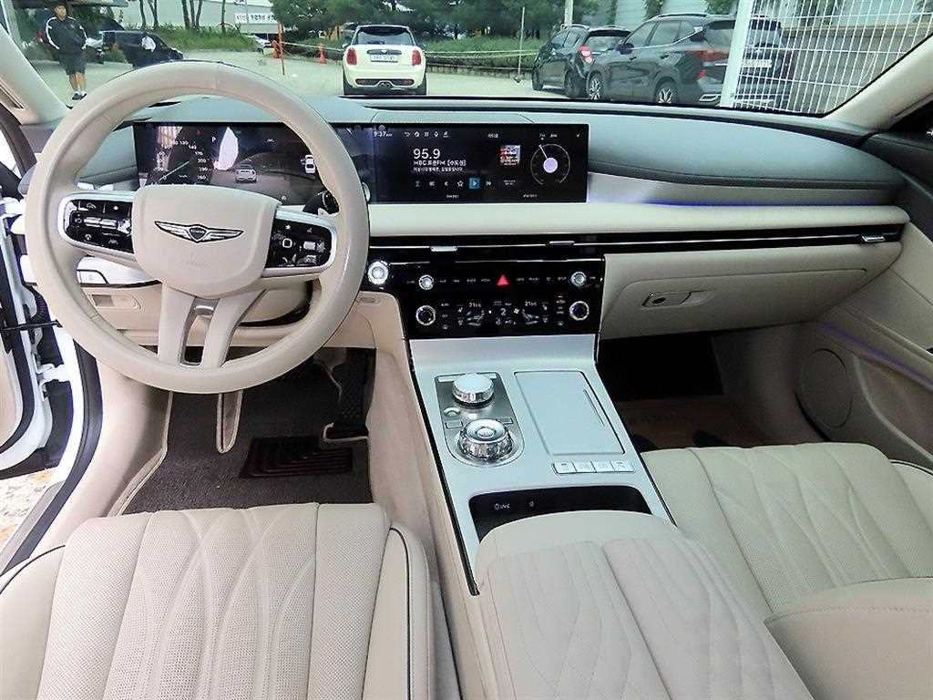 제네시스 G80 2.5 가솔린 터보 AWD 사진