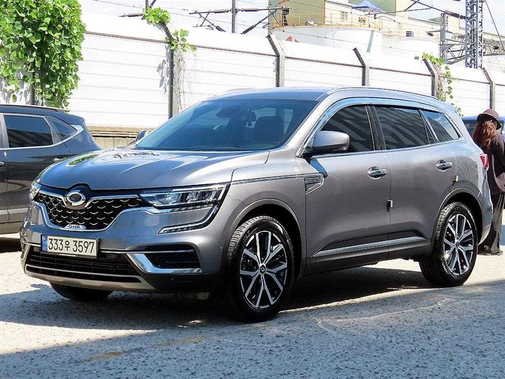 르노코리아 QM6 2.0 LPe RE 시그니처 2WD 사진
