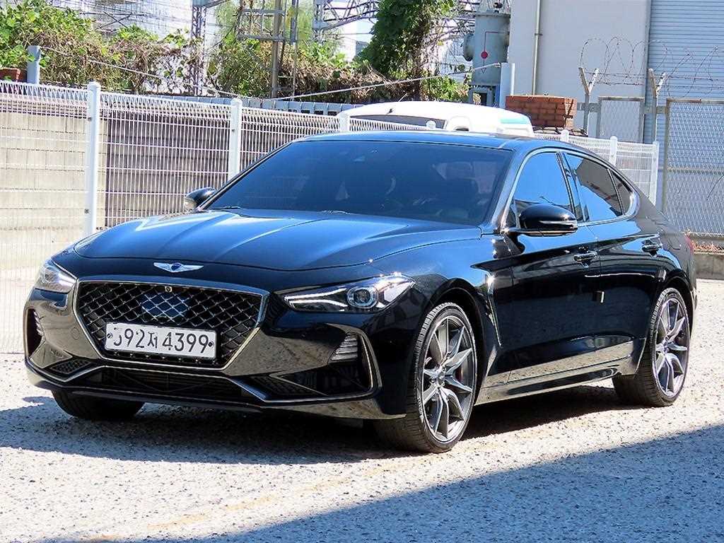 제네시스 G70 2.0T AWD 스포츠 패키지 사진