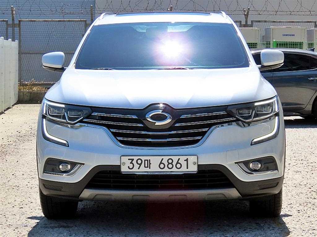 르노코리아 QM6 가솔린 2WD RE 시그니처 사진