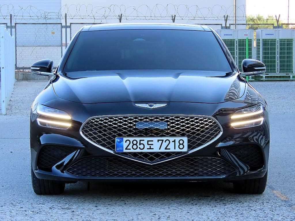 제네시스 G70 가솔린 2.0T 4WD 프리미엄 사진