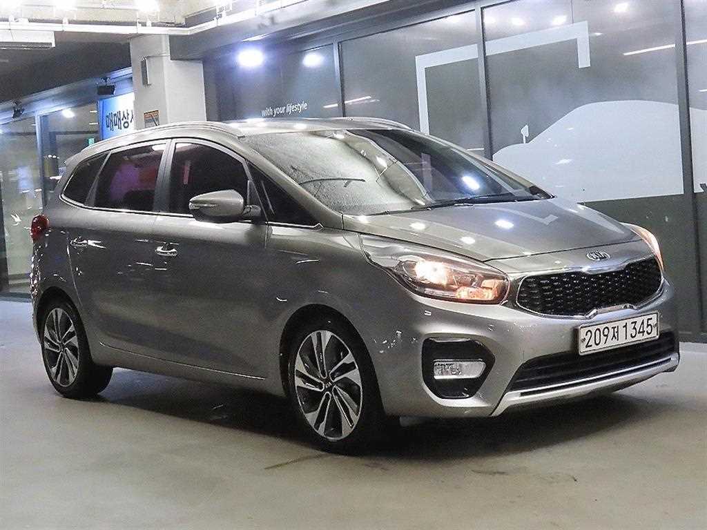 기아 카렌스 1.7 VGT 프레스트지 사진