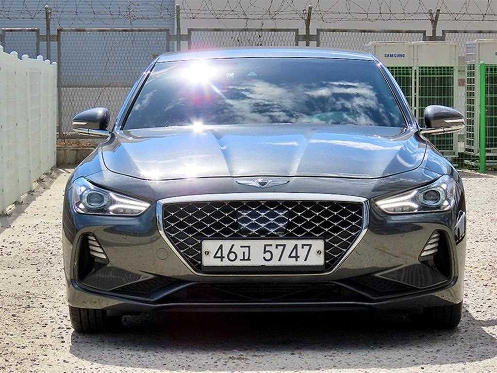 제네시스 G70 2.0T 엘리트 사진