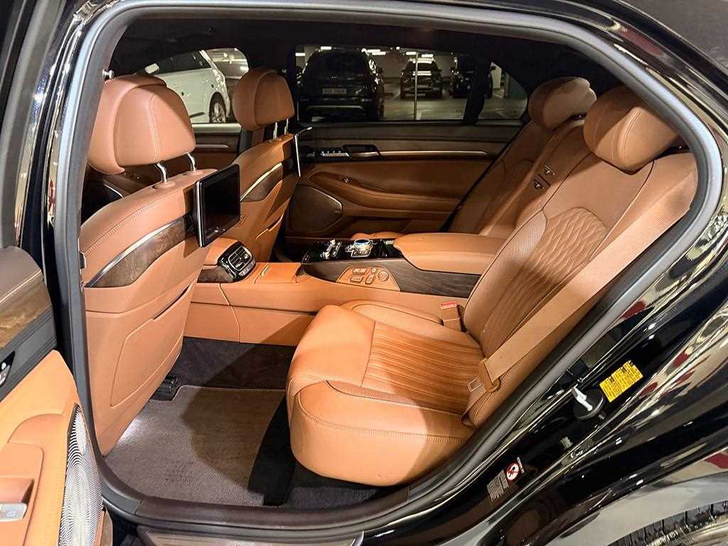 제네시스 G90 3.8 GDI AWD 프레스티지 사진