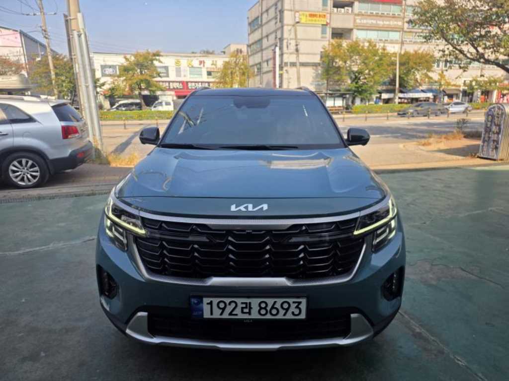 기아 셀토스 가솔린 1.6 터보 2WD 시그니처 사진