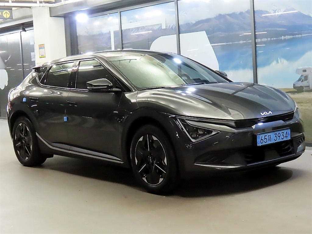 기아 EV6 스탠다드 2WD 라이트 사진