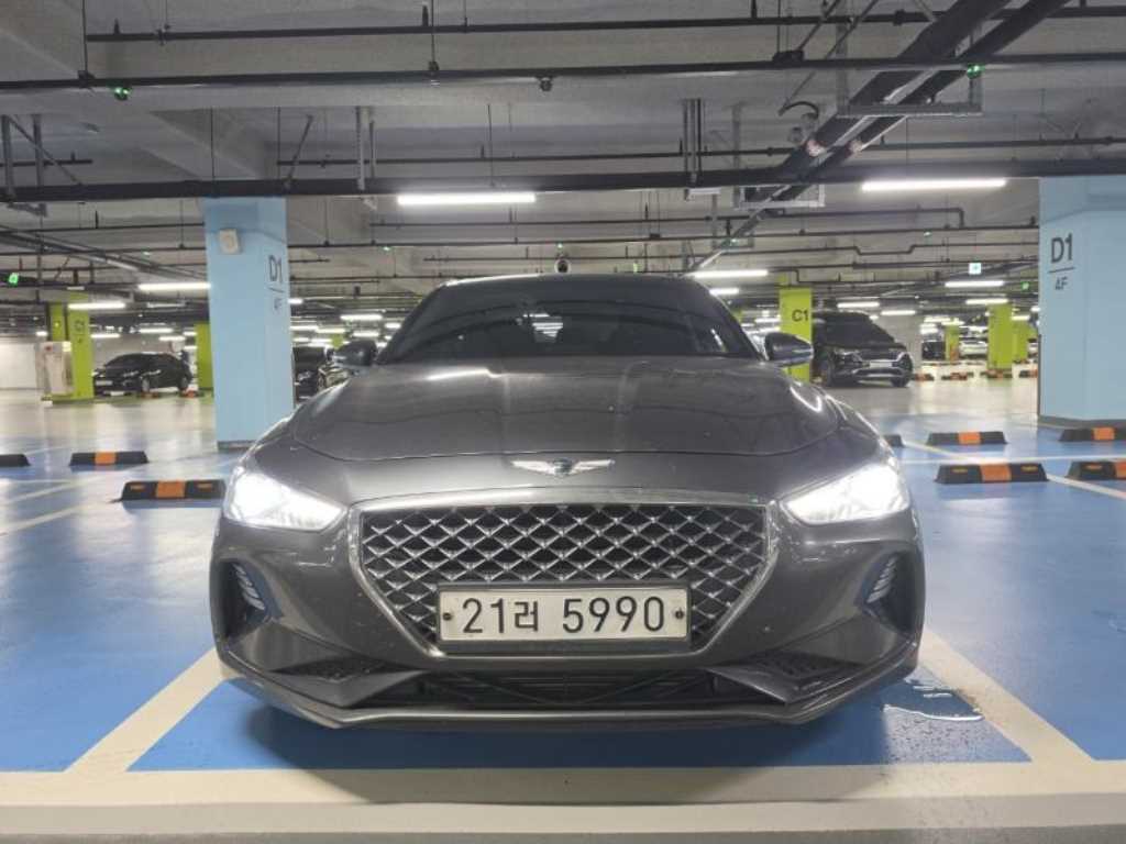 제네시스 G70 2.0T 슈프림 사진