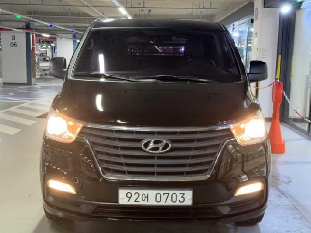 현대 스타렉스 2WD 밴 3인승 스마트 사진