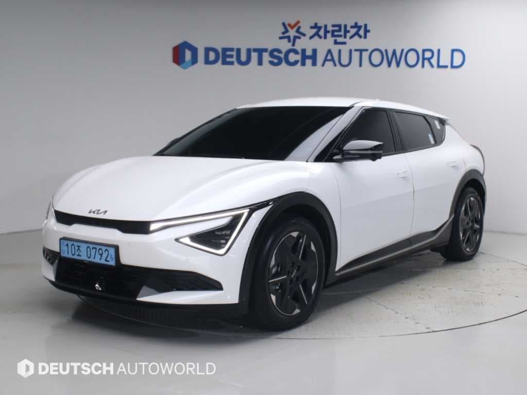 기아 EV6 롱레인지 2WD 어스 사진