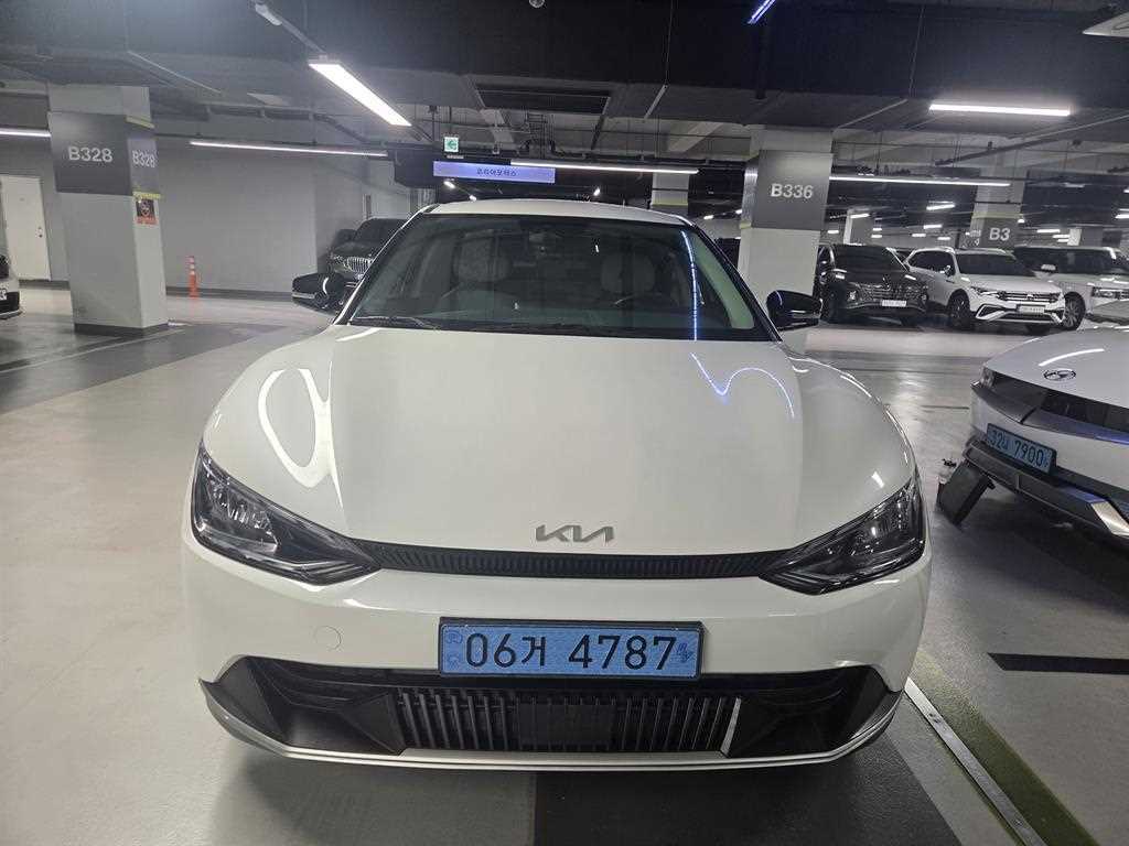 기아 EV6 롱레인지 에어 사진