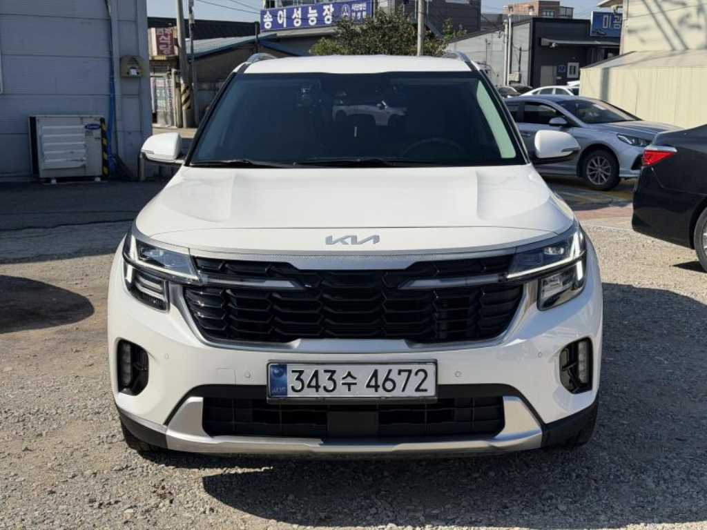 기아 셀토스 가솔린 1.6 터보 2WD 시그니처 사진