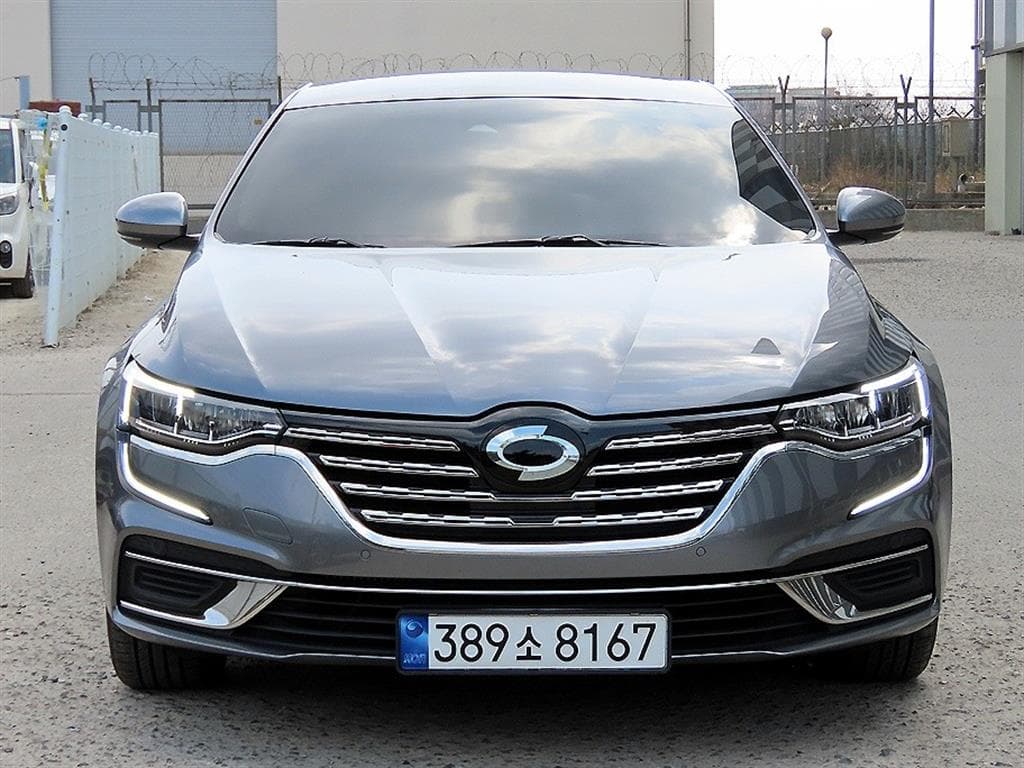 르노코리아 SM6 1.3 TCE 필 사진