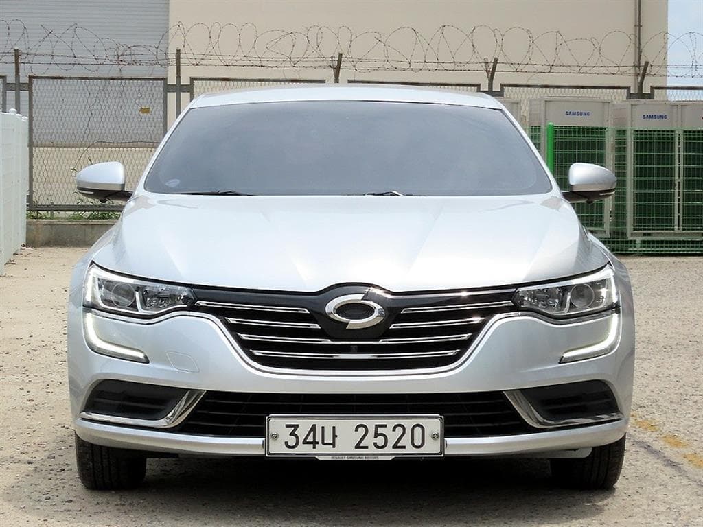 르노코리아 SM6 LPG 2.0 LPe SE 사진