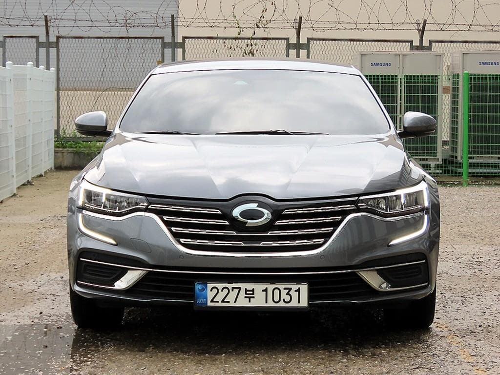 르노코리아 SM6 1.3 TCe LE 사진