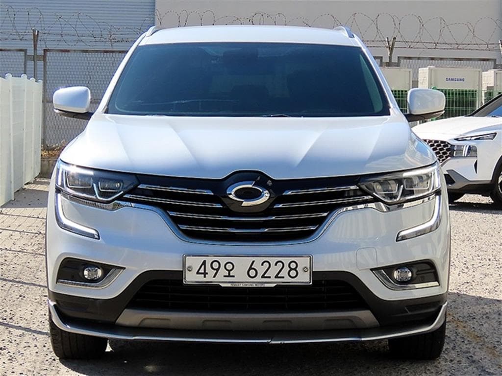 르노코리아 QM6 가솔린 2WD RE 시그니처 사진