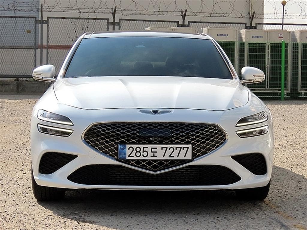제네시스 G70 가솔린 2.0T 2WD 사진