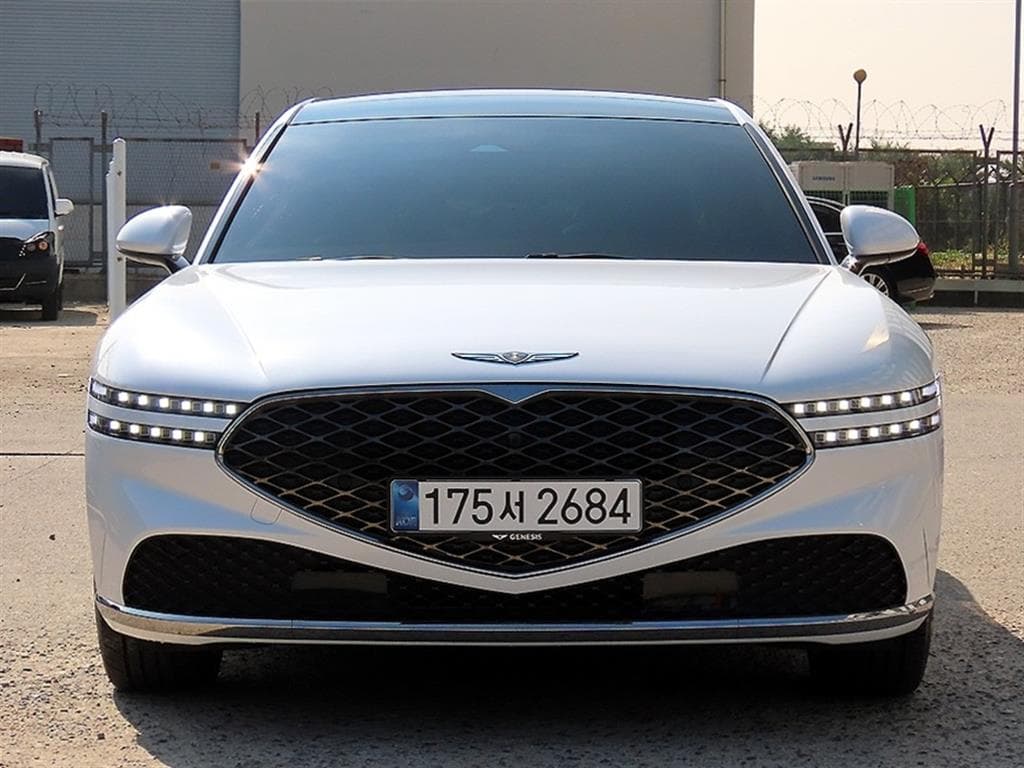 제네시스 G90 3.5T GDI AWD 사진