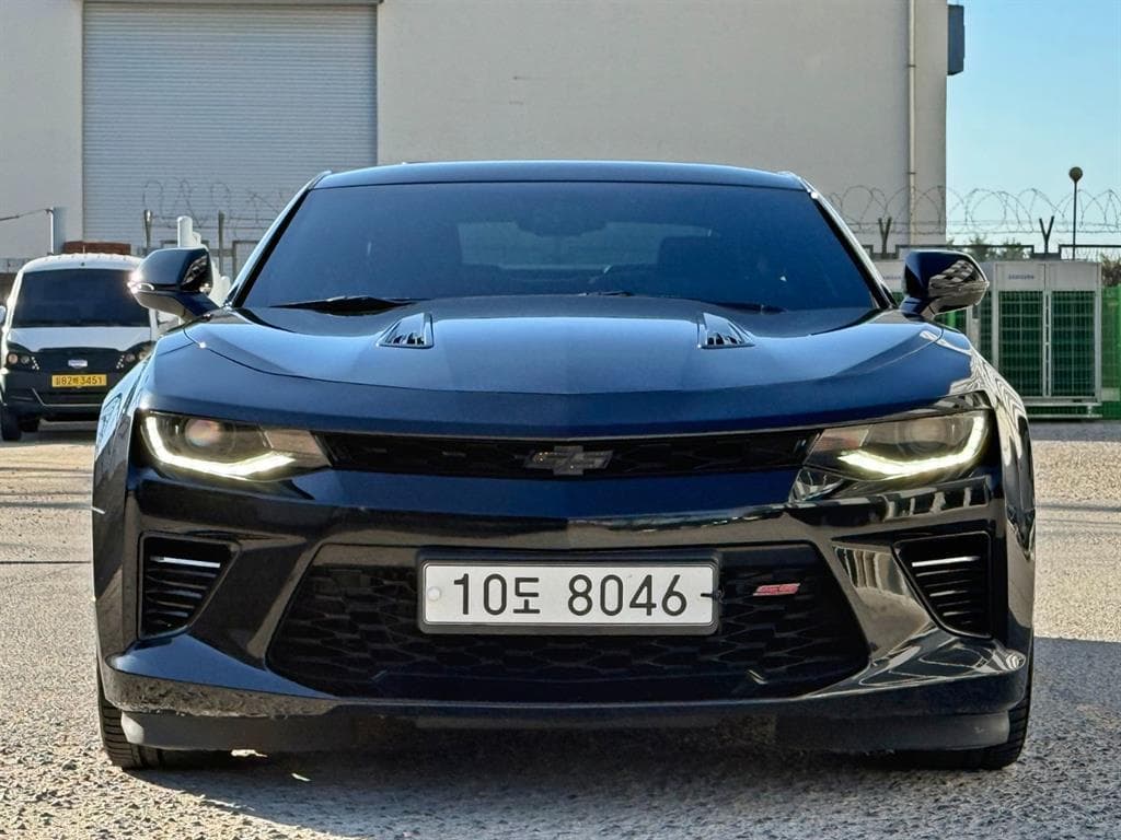 쉐보레 카마로 SS 6.2 V8 사진