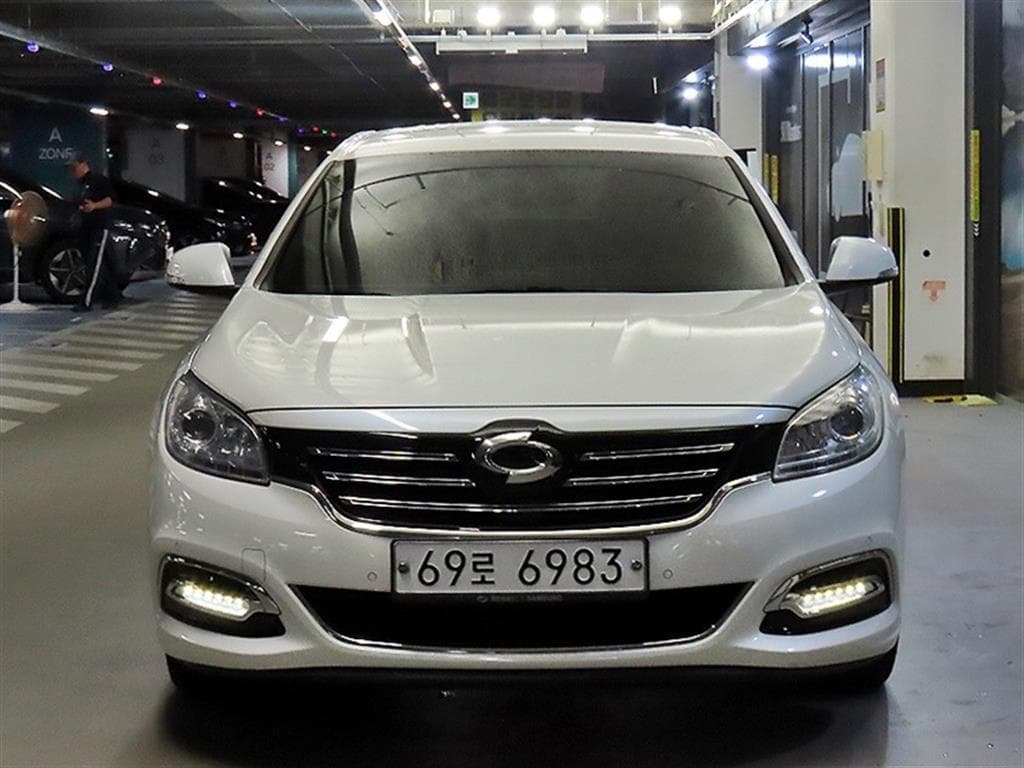 르노코리아 SM7 2.0 LPe 사진