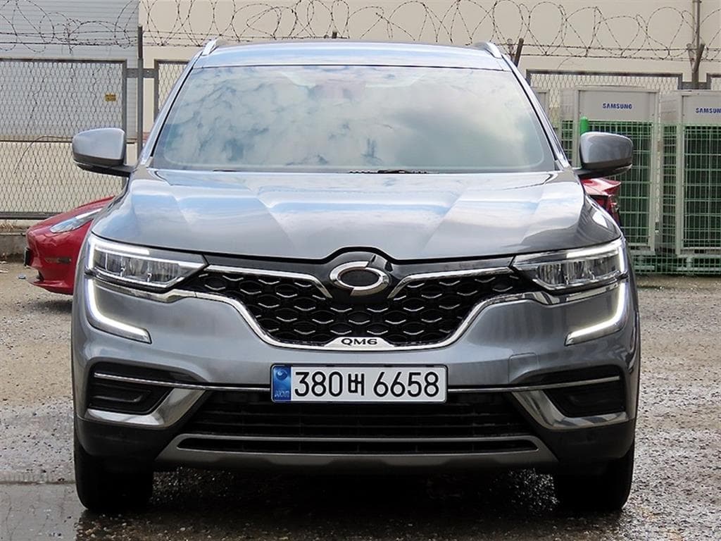 르노코리아 QM6 가솔린 2.0 GDe LE 시그니쳐 2WD 사진