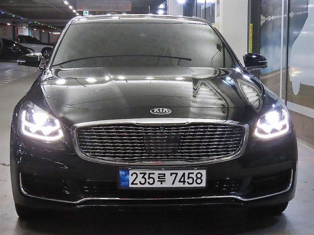 기아 K9 3.8 GDI AWD 그랜드 플래티넘 사진