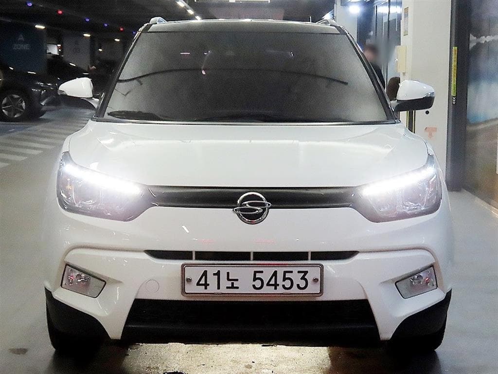 KGM 티볼리 디젤 2WD 1.6 LX 사진