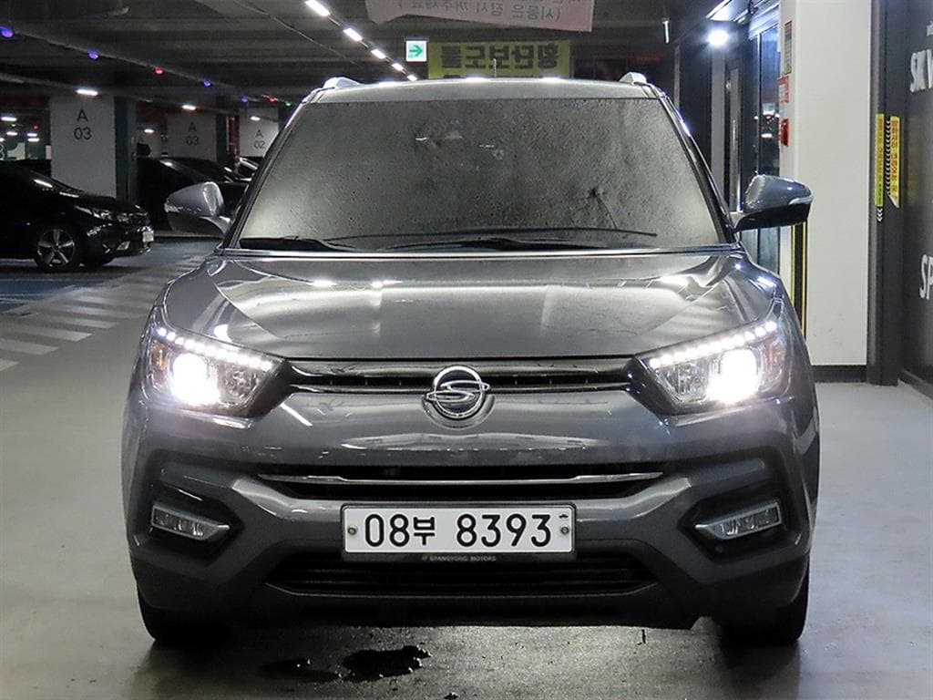 KGM 티볼리 2WD 가솔린 VX 사진