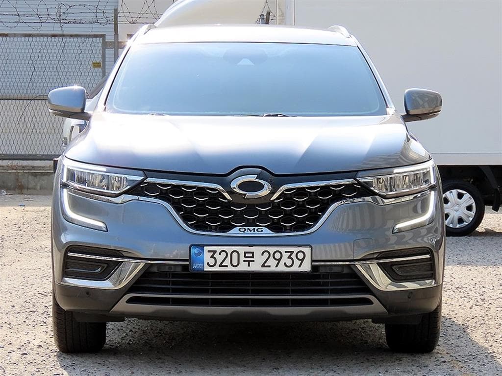 르노코리아 QM6 2.0 LPe LE 시그니처 2WD 사진
